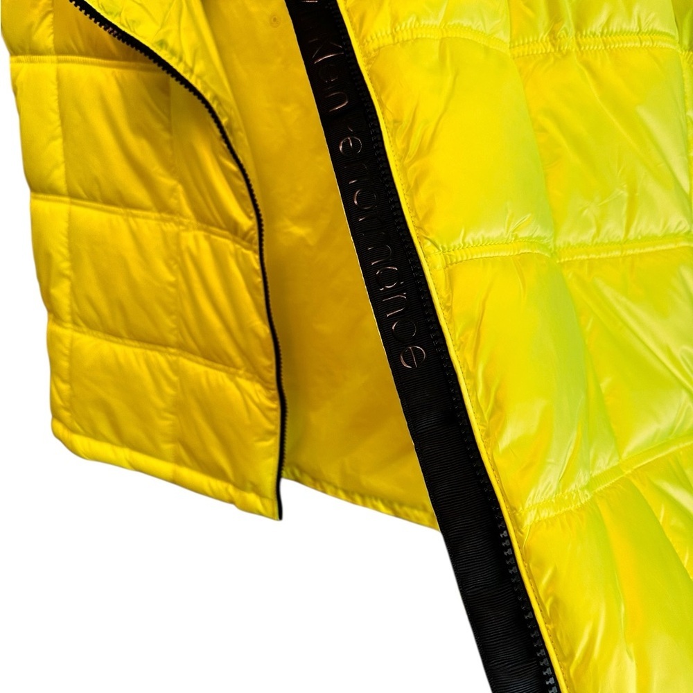 NWT Calvin Klein Puffer Vest​ - Picture 7 of 7